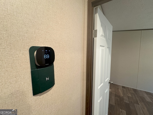 247 Hidden Valley Dr, Alto, GA 30510 - details featuring a textured ceiling and wood finished floors