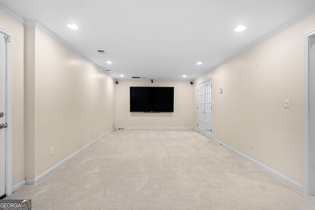 interior space featuring light carpet, baseboards, visible vents, recessed lighting, and ornamental molding