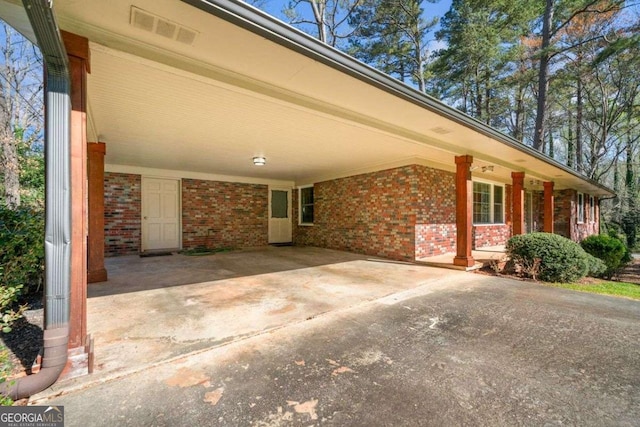 1505 Robinhood Trl, Gainesville, GA 30501 - view of patio / terrace featuring an attached carport
