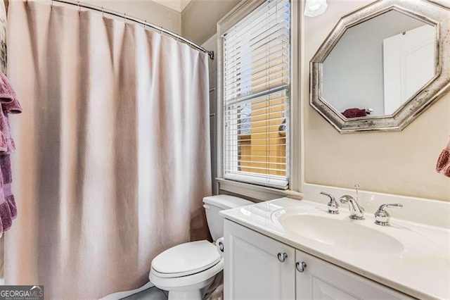 1109 Pine Grove Ave, Brookhaven, GA 30319 - bathroom with vanity and a shower with curtain