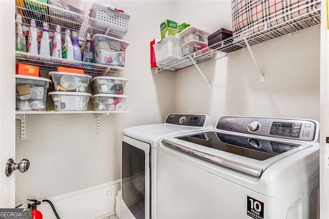 1109 Pine Grove Ave, Brookhaven, GA 30319 - laundry area with independent washer and dryer