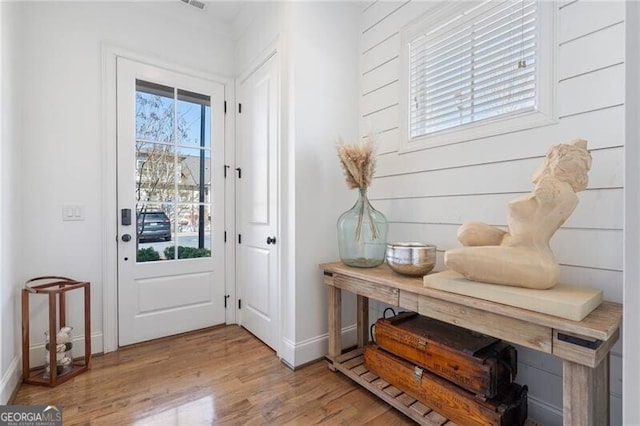 557 Stone Field Run NW, Marietta, GA 30060 - entrance foyer with baseboards and wood finished floors