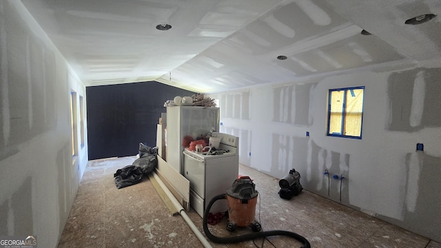25 Kay Dr, Summerville, GA 30747 - bonus room with vaulted ceiling