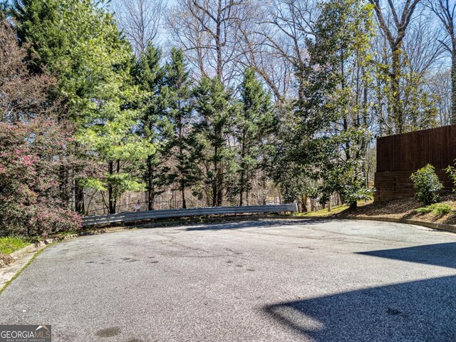 1734 Summit Glen Ln, Atlanta, GA 30329
