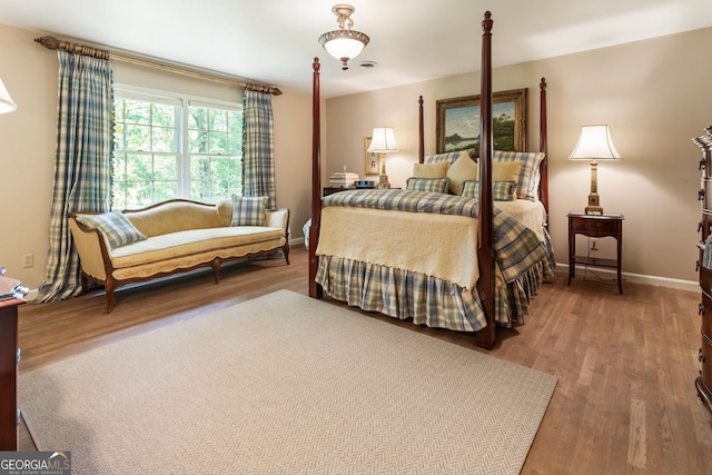 812 Burning Tree Ct SE, Marietta, GA 30067 - bedroom with wood finished floors and baseboards