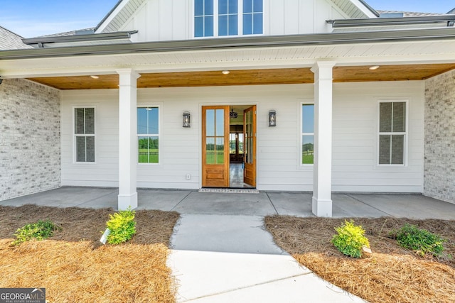 264 Community House Rd, Barnesville, GA 30204 - entrance to property with board and batten siding