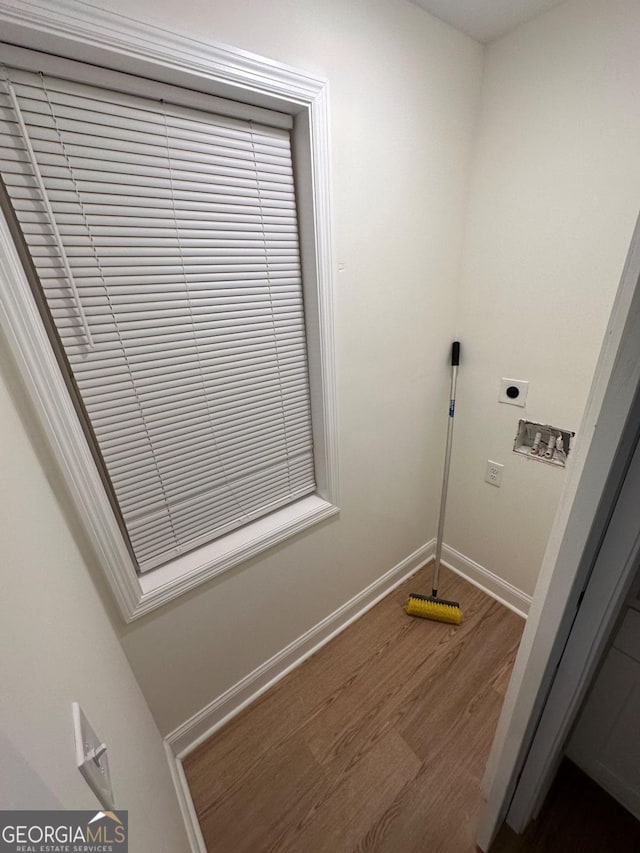 1735 Derry Ave SW, Atlanta, GA 30310 - details featuring baseboards and wood finished floors