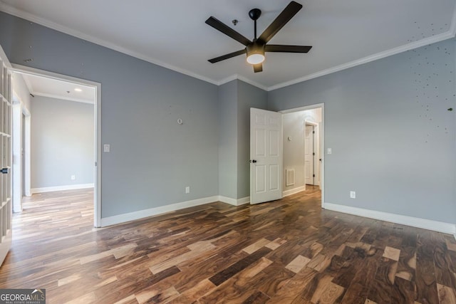 2921 Lenox Rd NE Unit 113, Atlanta, GA 30324 - spare room with wood finished floors, ceiling fan, and crown molding