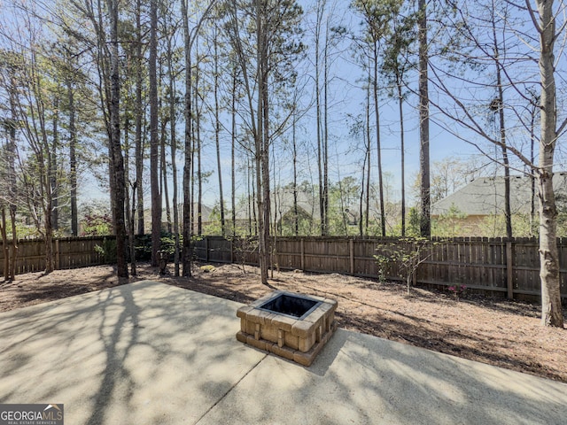 view of patio featuring a fenced backyard