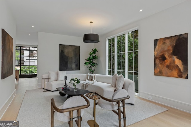 96 The Prado NE, Atlanta, GA 30309 - living area featuring light wood finished floors and recessed lighting