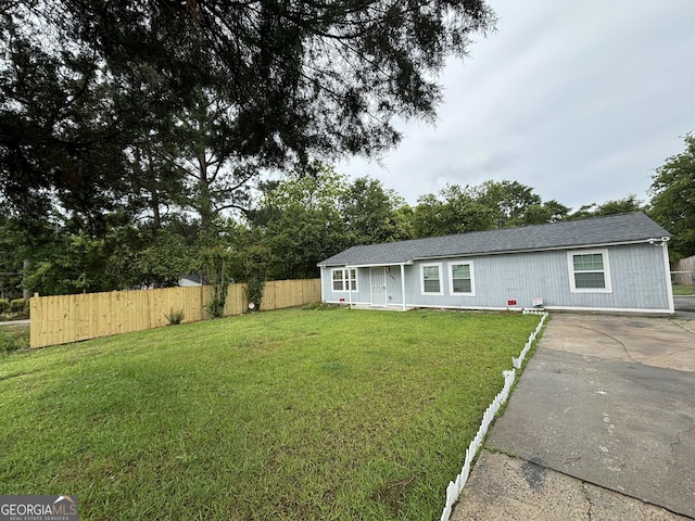 3685 Rice Mill Rd, Macon, GA 31206 - view of front of property with driveway and roof with shingles