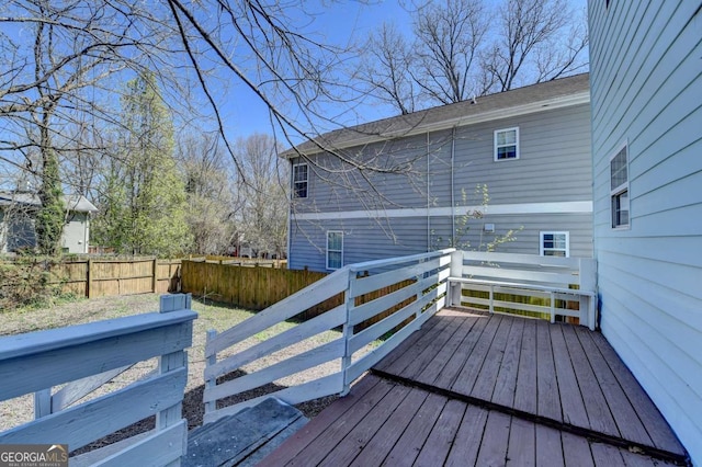 73 Atlanta Ave SW, Atlanta, GA 30315 - wooden deck with fence