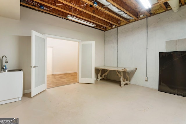 150 Inwood Ter, Roswell, GA 30075 - unfinished below grade area with a sink