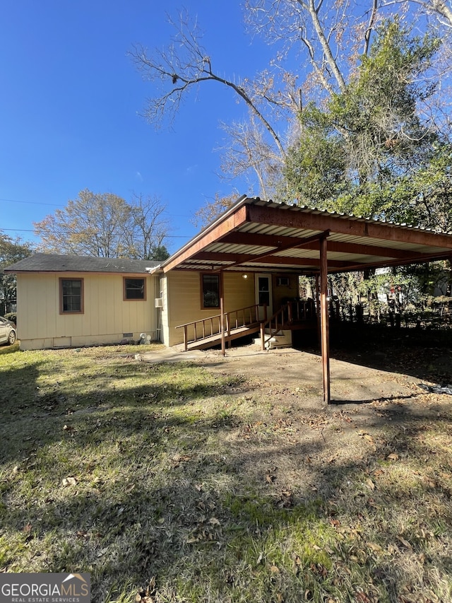 1911 Park Ave S, Tifton, GA 31794 - back of property featuring a carport