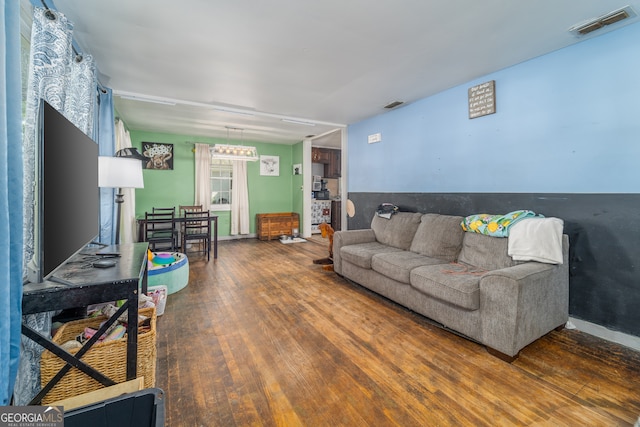 403 Spurgeon St, Waycross, GA 31501 - living room with wood-type flooring and visible vents