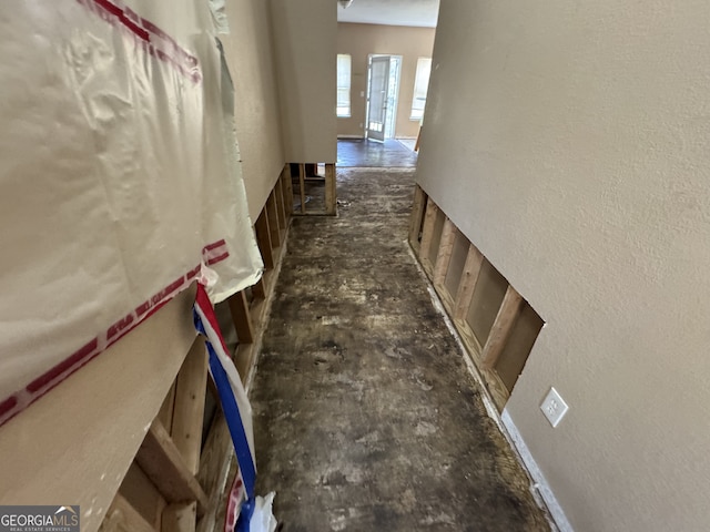 2863 Windsor Forrest Ct, Atlanta, GA 30349 - hallway featuring a textured wall