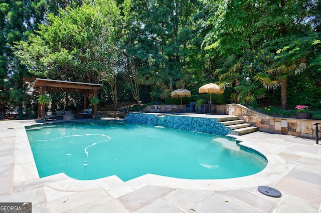 2005 Westbourne Way, Alpharetta, GA 30022 - swimming pool with a patio