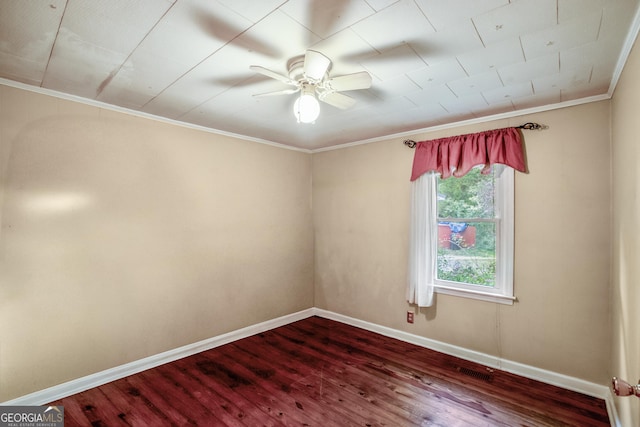 256 Black Rock Mountain Pkwy, Clayton, GA 30525 - empty room featuring a ceiling fan, dark wood-style floors, and baseboards