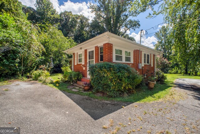 256 Black Rock Mountain Pkwy, Clayton, GA 30525 - view of front of property with brick siding