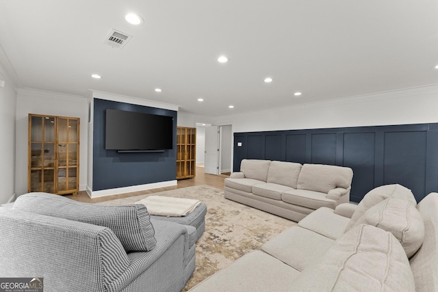 6635 Canyon Cv, Cumming, GA 30028 - living room with visible vents, recessed lighting, and ornamental molding