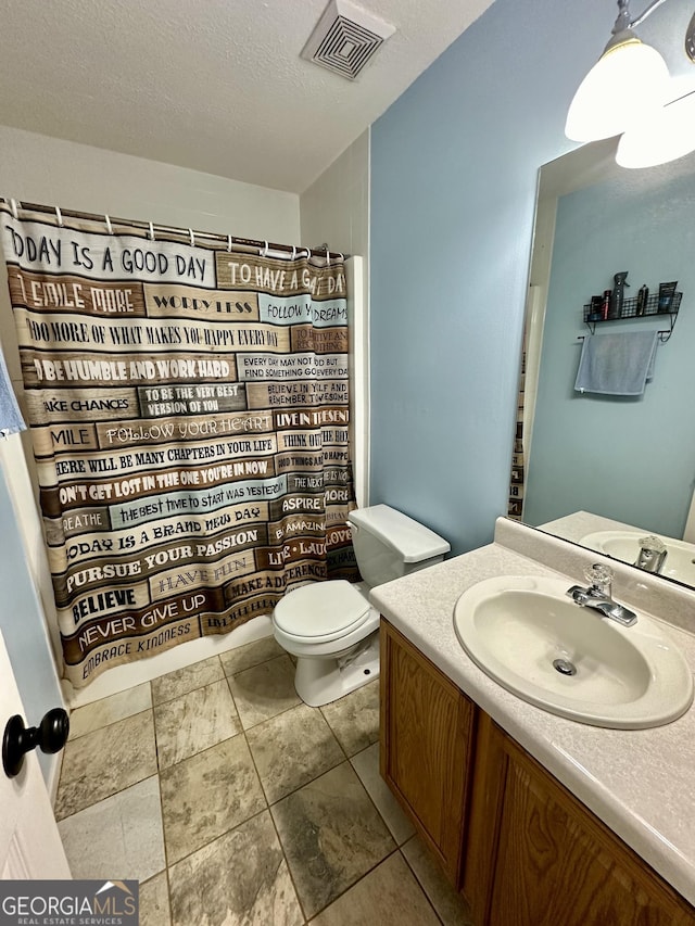 4100 Jewel Rdg, Monroe, GA 30655 - full bathroom featuring vanity, toilet, and a shower with curtain