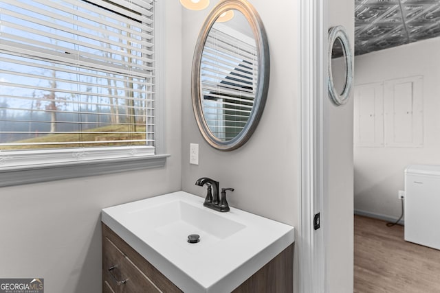 109 Shelton Ln, Eatonton, GA 31024 - full bathroom featuring toilet, baseboards, and a stall shower