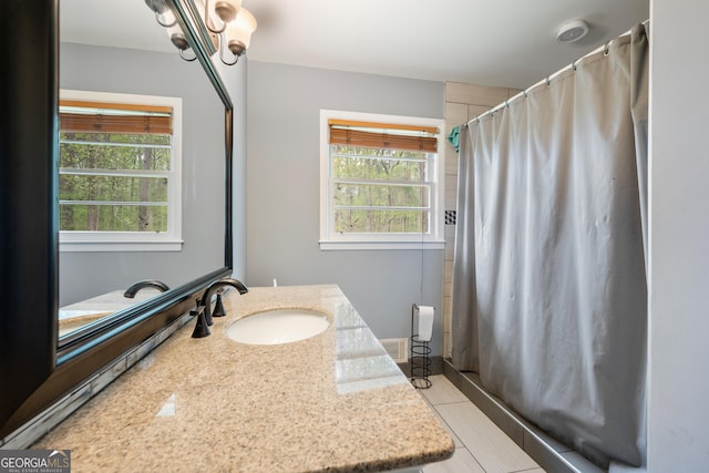 4329 Cedar Valley Ln, Conley, GA 30288 - full bathroom featuring a shower with shower curtain and vanity