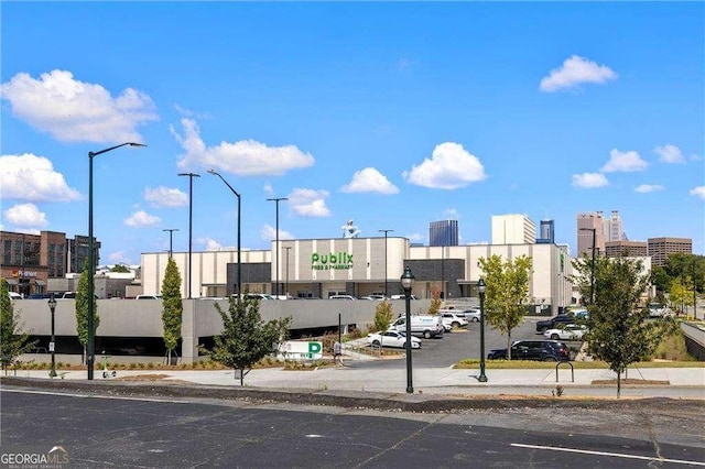 562 Formwalt St SW Unit 5, Atlanta, GA 30312 - exterior space featuring a city view