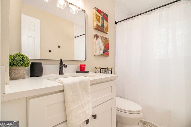 9640 Cedar Grove Rd, Fairburn, GA 30213 - bathroom with toilet, vanity, and curtained shower