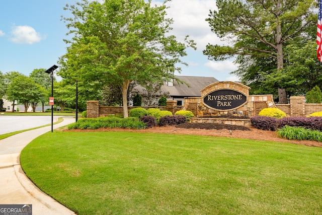 6018 Cloverfield Way, Braselton, GA 30517 - community / neighborhood sign featuring a yard