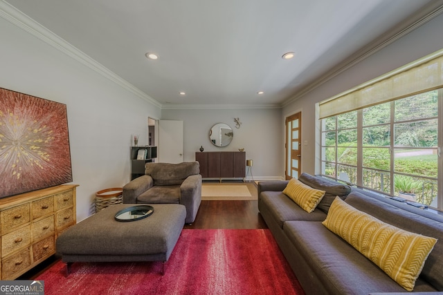 living area featuring ornamental molding, dark wood-style floors, baseboards, and recessed lighting