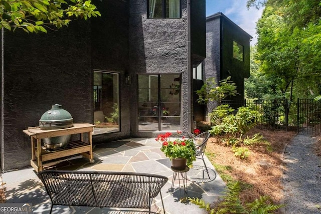 4 W Wesley Rdg NW, Atlanta, GA 30327 - view of patio