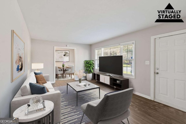 121 Hillsdale Dr SE, Atlanta, GA 30315 - living room featuring wood finished floors