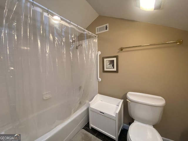 364 Cardinal Ln, Toccoa, GA 30577 - full bath featuring lofted ceiling, toilet, and shower / bath combo with shower curtain