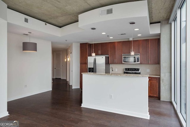 855 Peachtree St NE Unit 2403, Atlanta, GA 30308 - kitchen with stainless steel appliances, dark wood-style floors, backsplash, hanging light fixtures, and recessed lighting