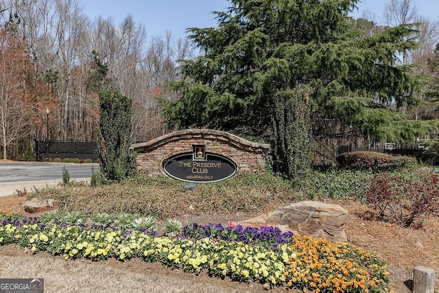 2032 Stonewick Ct, Lawrenceville, GA 30043 - view of community sign