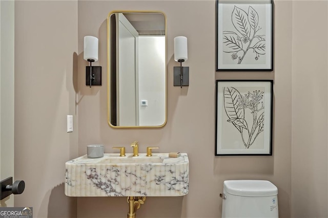 402 Chattahoochee St, Roswell, GA 30075 - half bath with toilet and a sink
