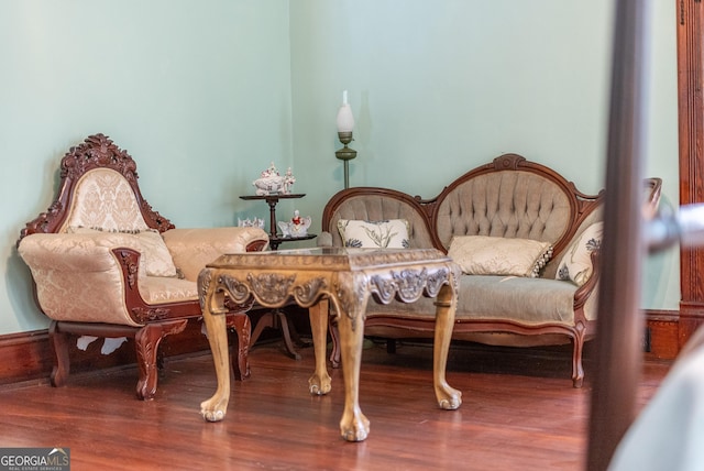622 Main St, Blackshear, GA 31516 - sitting room featuring wood finished floors