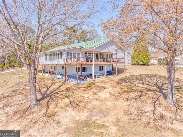 300 Ellis Rd, Rome, GA 30161 - back of property with a deck