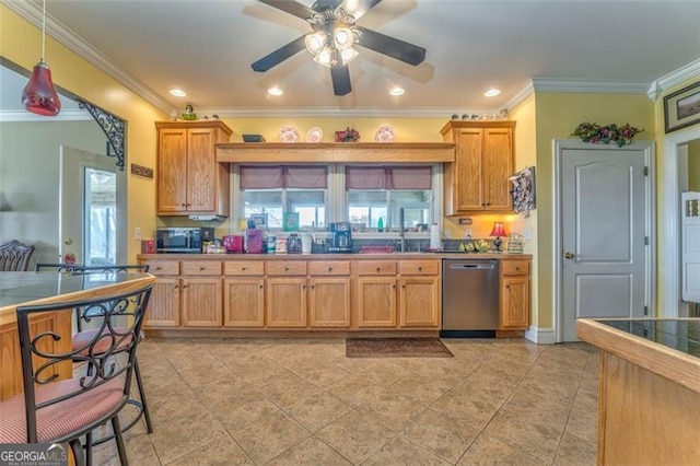 300 Ellis Rd, Rome, GA 30161 - kitchen with a ceiling fan, ornamental molding, appliances with stainless steel finishes, and recessed lighting