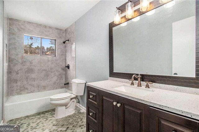 3862 Northstrand Dr, Decatur, GA 30035 - full bathroom with toilet, shower / bathing tub combination, and vanity