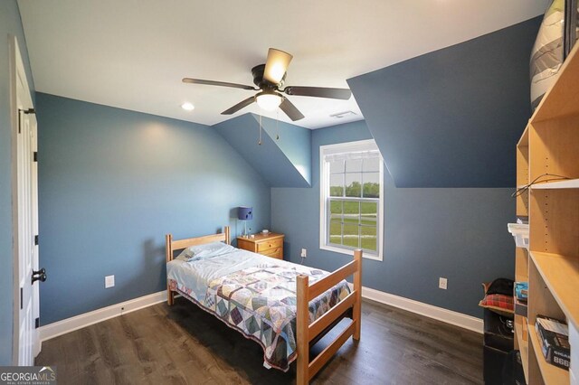 2587 Moons Grove Church Rd, Colbert, GA 30628 - bedroom featuring wood finished floors, vaulted ceiling, recessed lighting, and ceiling fan