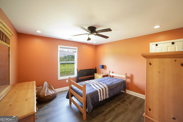 2587 Moons Grove Church Rd, Colbert, GA 30628 - bedroom with recessed lighting, dark wood-style flooring, and a ceiling fan