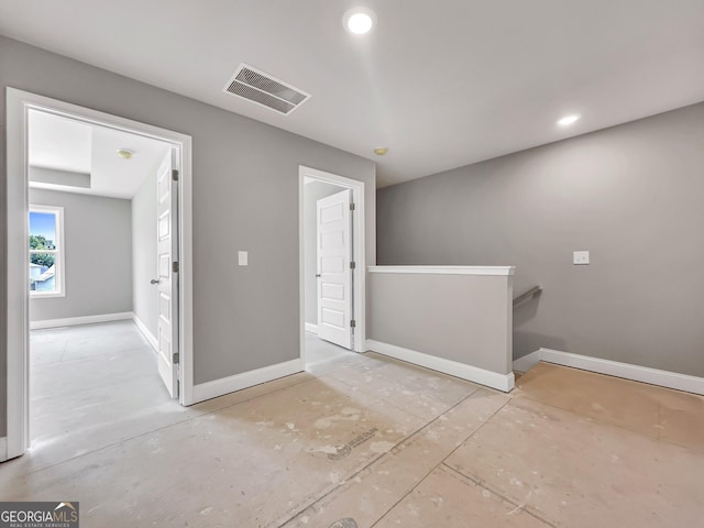 105 Hunts Mill Cir, Griffin, GA 30224 - empty room featuring recessed lighting