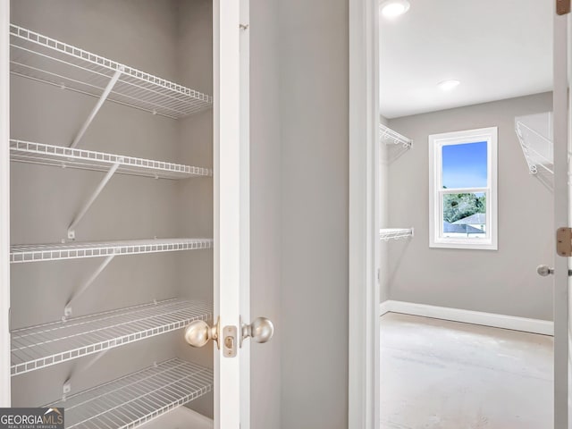 105 Hunts Mill Cir, Griffin, GA 30224 - view of closet