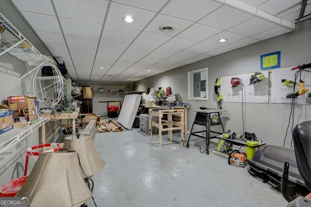 misc room featuring recessed lighting, visible vents, and a paneled ceiling