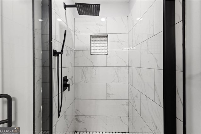 358 Roy St SW, Atlanta, GA 30310 - full bath with a tile shower