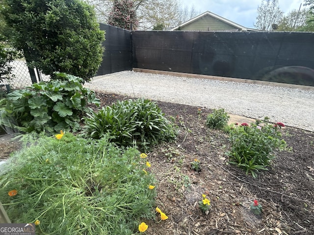 6121 N Main St SE, Acworth, GA 30101 - exterior space with fence