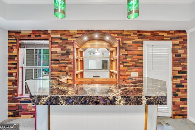 70 Barrington Farms Ct, Sharpsburg, GA 30277 - kitchen featuring ceiling fan and crown molding