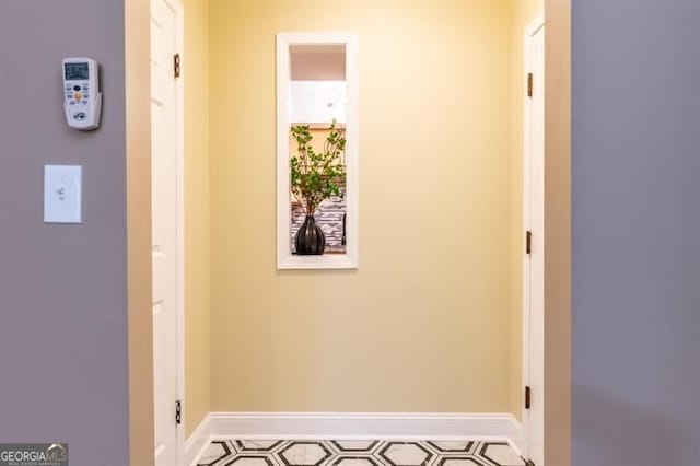 6851 Roswell Rd Unit A-12, Atlanta, GA 30328 - corridor with baseboards